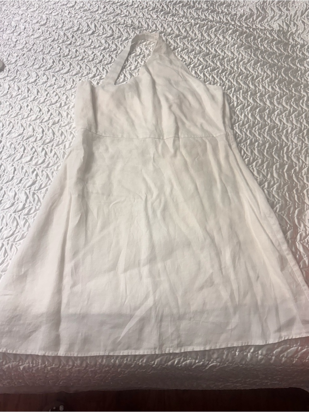 DISSH White Linen Halter Mini Dress - Picture 4 of 5
